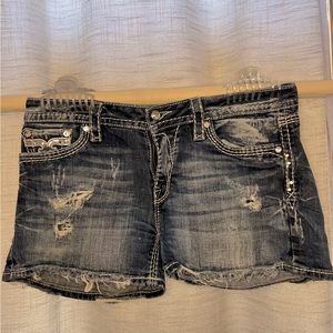 Rock Revival Distressed Shorts; size 32. Gently used!